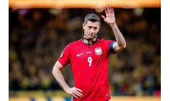 Una sinfonía de amarillo y azul: La noche milagrosa de Suecia y el último tango de Lewandowski